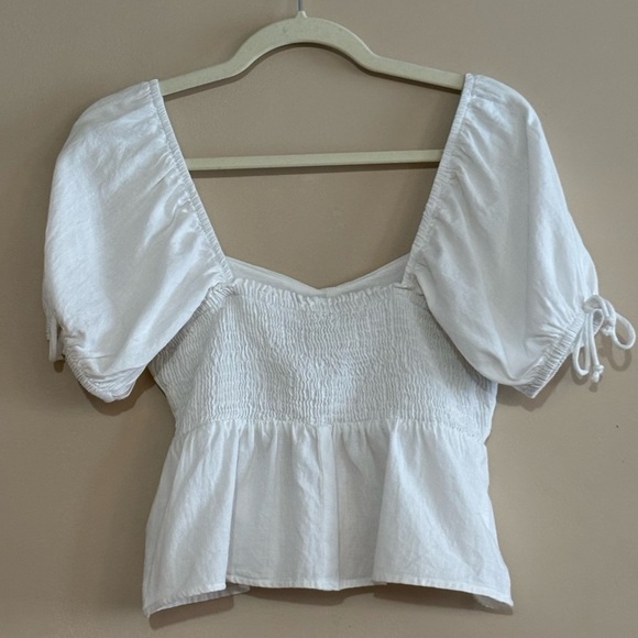 NWT Sim & Sam M Linen Blend Empire Waist Smocked Puff Sleeve Crop Blouse White - Picture 3 of 11